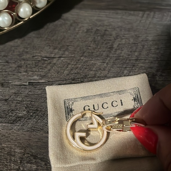 Auth Gucci GG Earrings 💫 - Picture 2 of 4